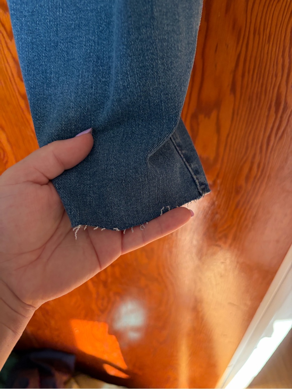 Good American Indigo Skinny Jeans - Picture 5 of 10